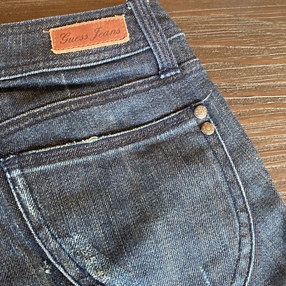 Guess Capri jeans in size 26. - Picture 5 of 8
